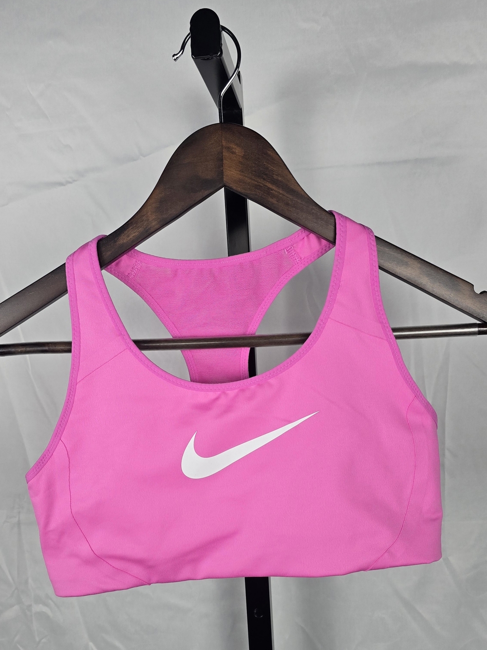 Nike Swoosh Medium-Support Women's Padded Sports Bra Size Medium